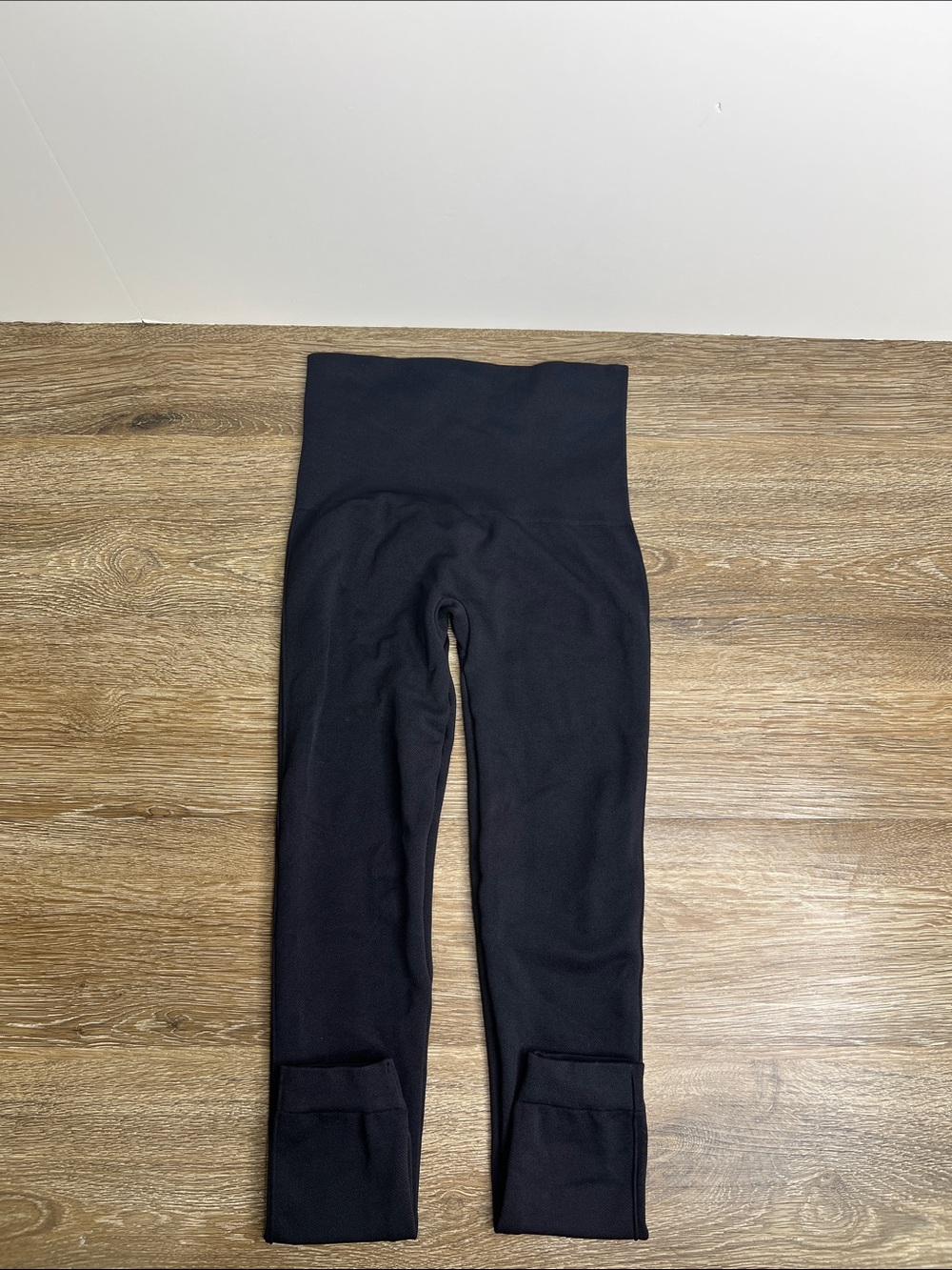 SPANX Black High-Rise Leggings XS Sculpting Slimming Ribbed Side Panel